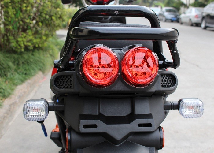 gas motor scooter 125cc 150cc GY6 engine 152QMI 157QMJ alloy wheel red plastic body
