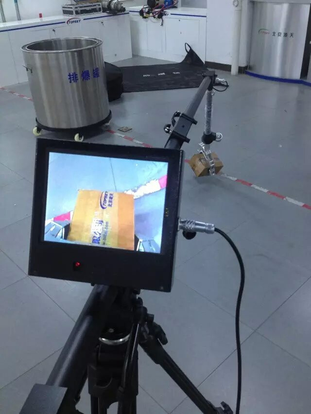Battery Powered EOD Telescopic Manipulator Front Arm 360° Rotating