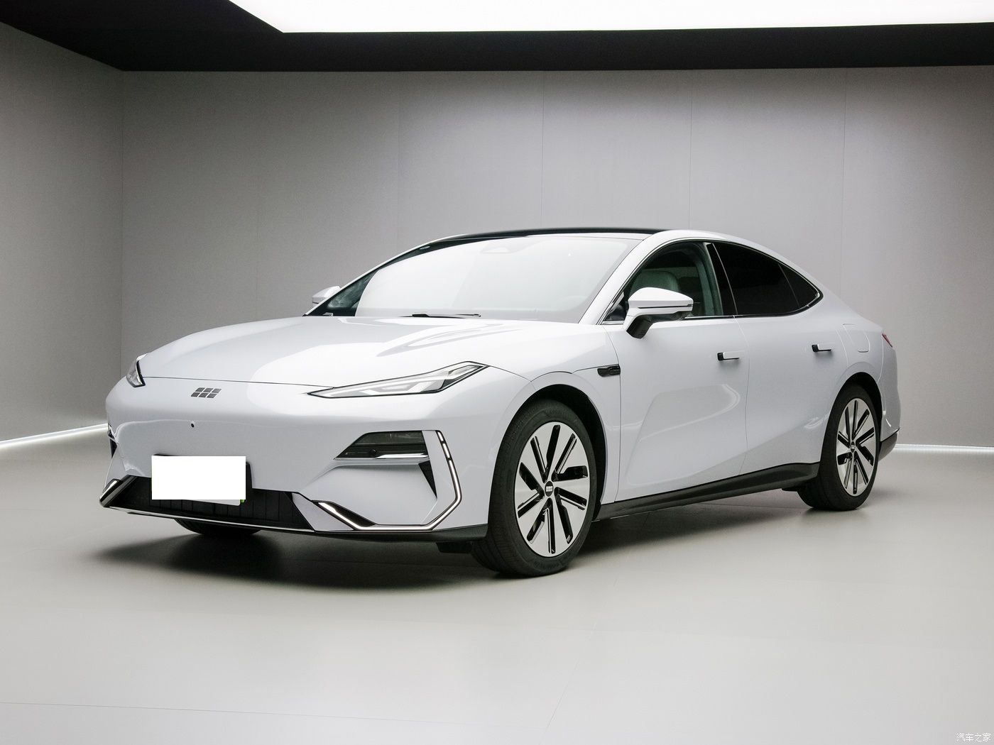 2024 Geely Galaxy E8 Electrico Sedan Automotive 665KM Range Max Speed of 190 Km/h 5 Seats Energy Vehicle