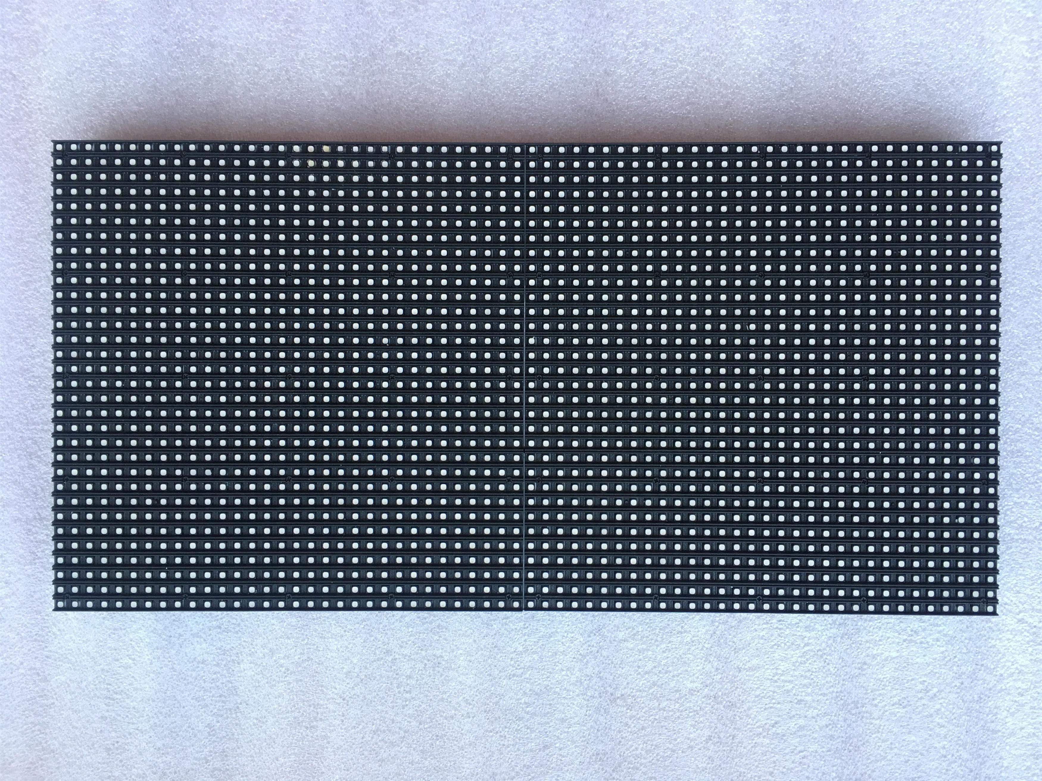 Outside P4 LED Panel 64x32 Dots SMD1921 SMD255 CE Rohs UL Approved 256mm X 128mm