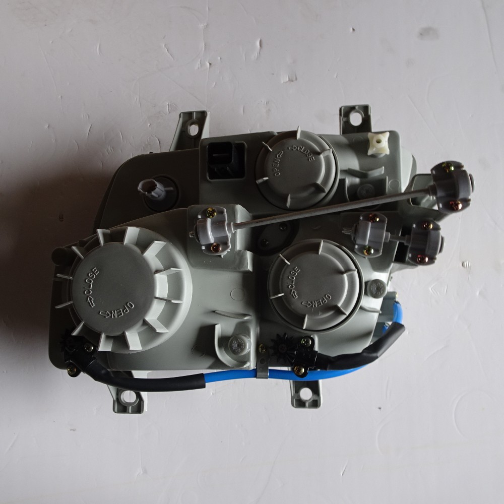 HOWO truck spare parts WG9925720001 HOWO truck auto headlight