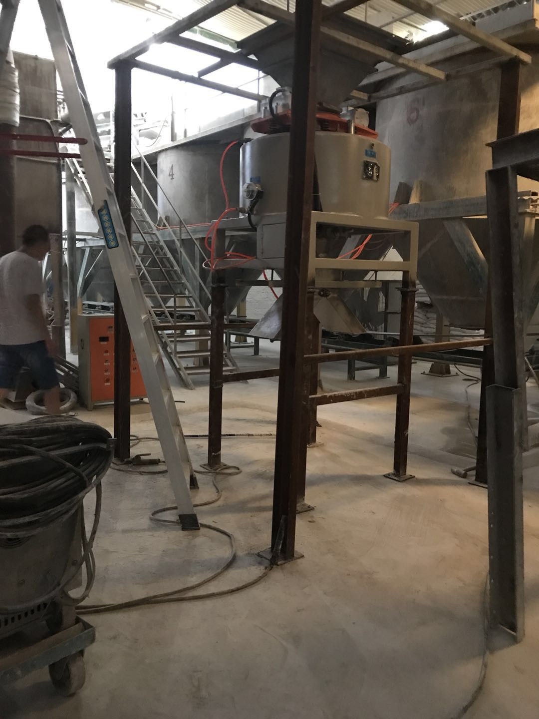 Automatic Cleaning Dried powder Electromagnetic Separator Apply for quartz,kaolin, feldspar efficiently