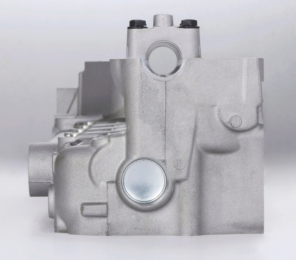 4m40t Cylinder Head For Mitsubishi Me202620 Me193804 Amc No. 908514