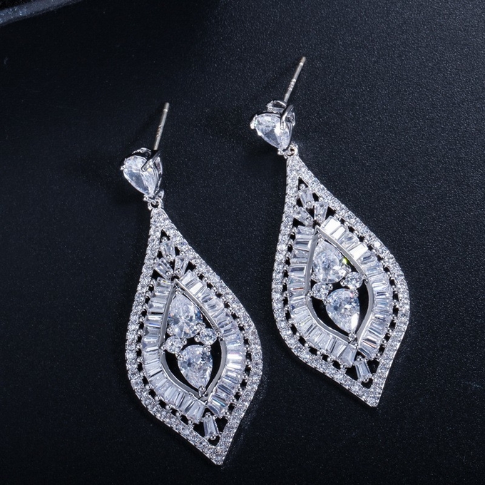New Designer Stunning Cubic Zirconia Earring Crystal Earring Women Earrings Jewelry Set