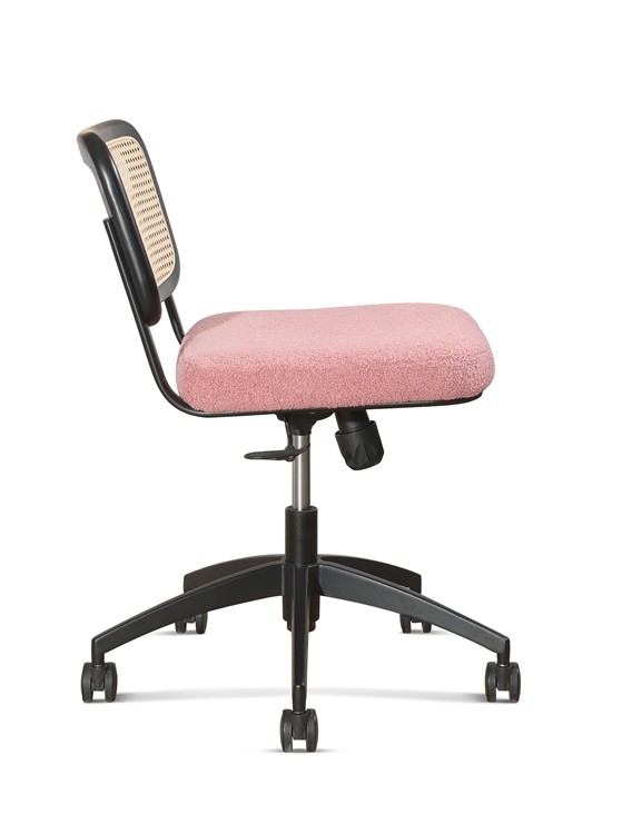 Cane Executive Rattan Office Chairs 0.121CBM PP Height Adjustment For Home 360 Deg