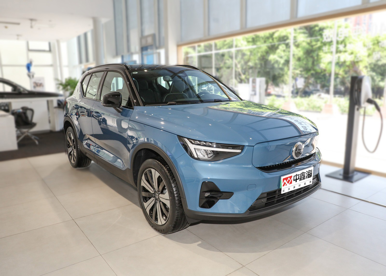 Volvo XC40 Plug In Hybrid Vehicles 4 Seater New Energy Vehicle