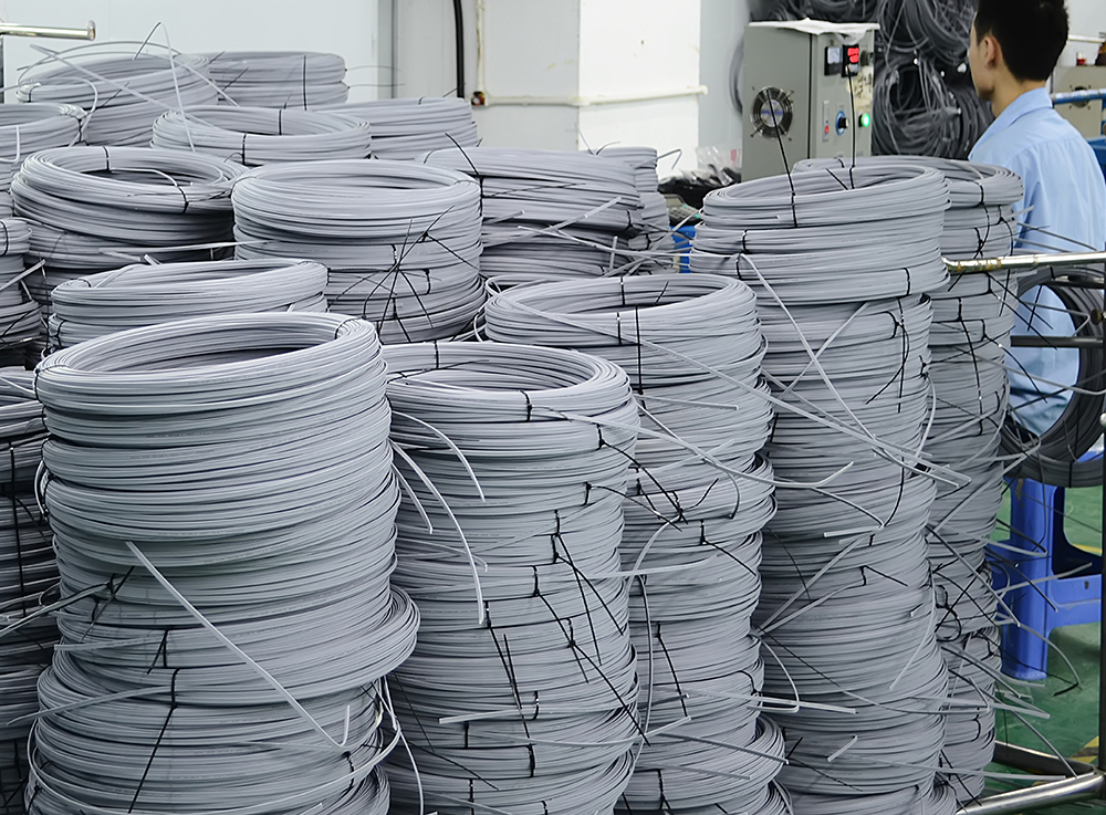 Jumper Outdoor FTTH Drop Cable , G657A Fiber Optical Patch Cord