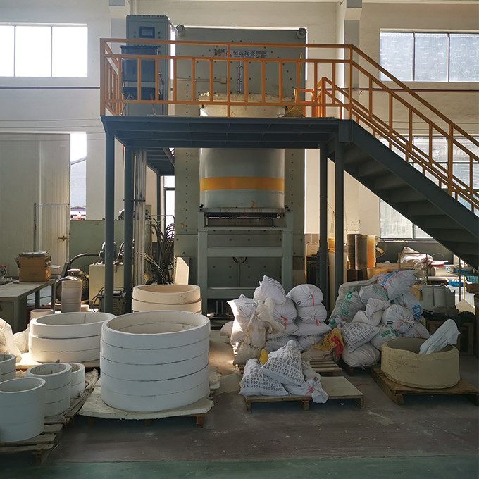 Lightweight Zirconia Ceramics Zro2 Ceramic With Corrosion Resistance And High Temperature Performance
