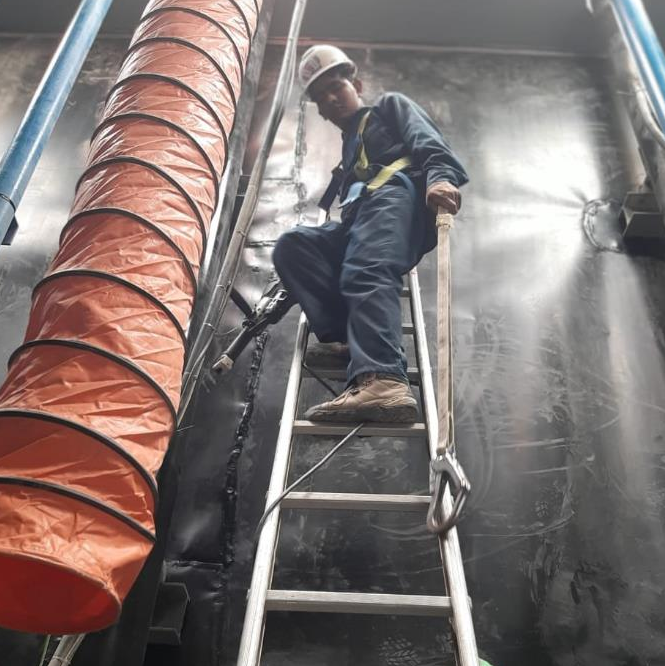 Smooth or Textured Surface HDPE Geomembrane Pond Liner for Dam Project in South Africa