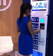 6 Secured Electronic Lockers Cell Phone Charging Kiosks For Airport / Train Station / Bus Station