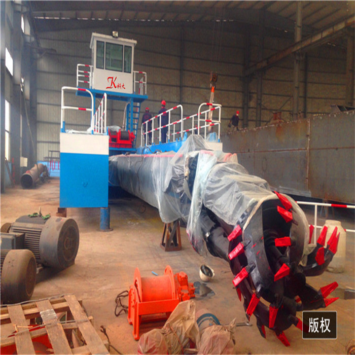 KEDA sand dredger jet suction 14m Digging Depth 800Kw sand gold dredger