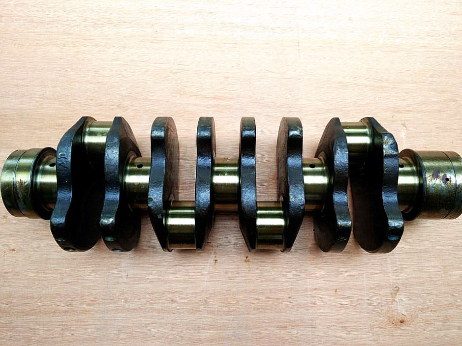 High Quality Diesel Engine 8-98029270-5 4HK1 Forged steel Crankshaft For Isuzu Excavator Spare Parts