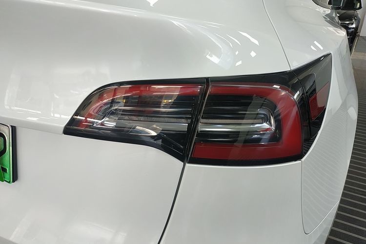 Electric Car With Low Speed Electric Car Equipped With 72V 3.5KW Motor