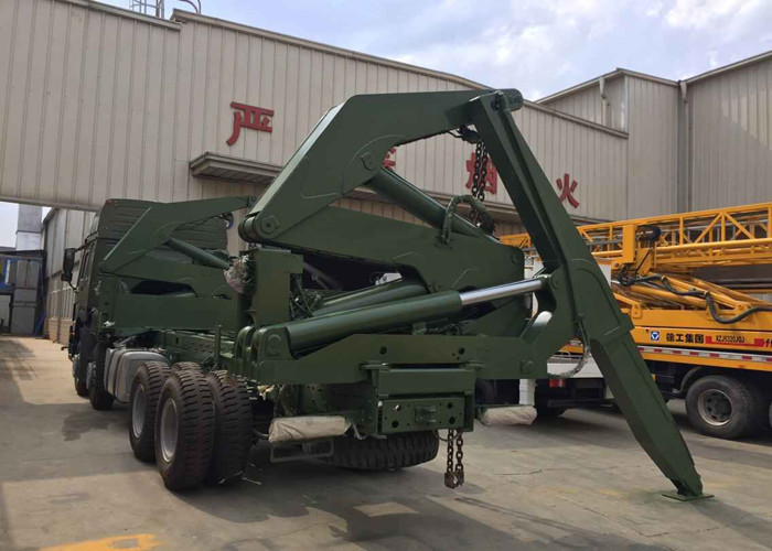 20 / 40 Feet Container Side Loader Truck 37 Tons For Container Loading And Lifting
