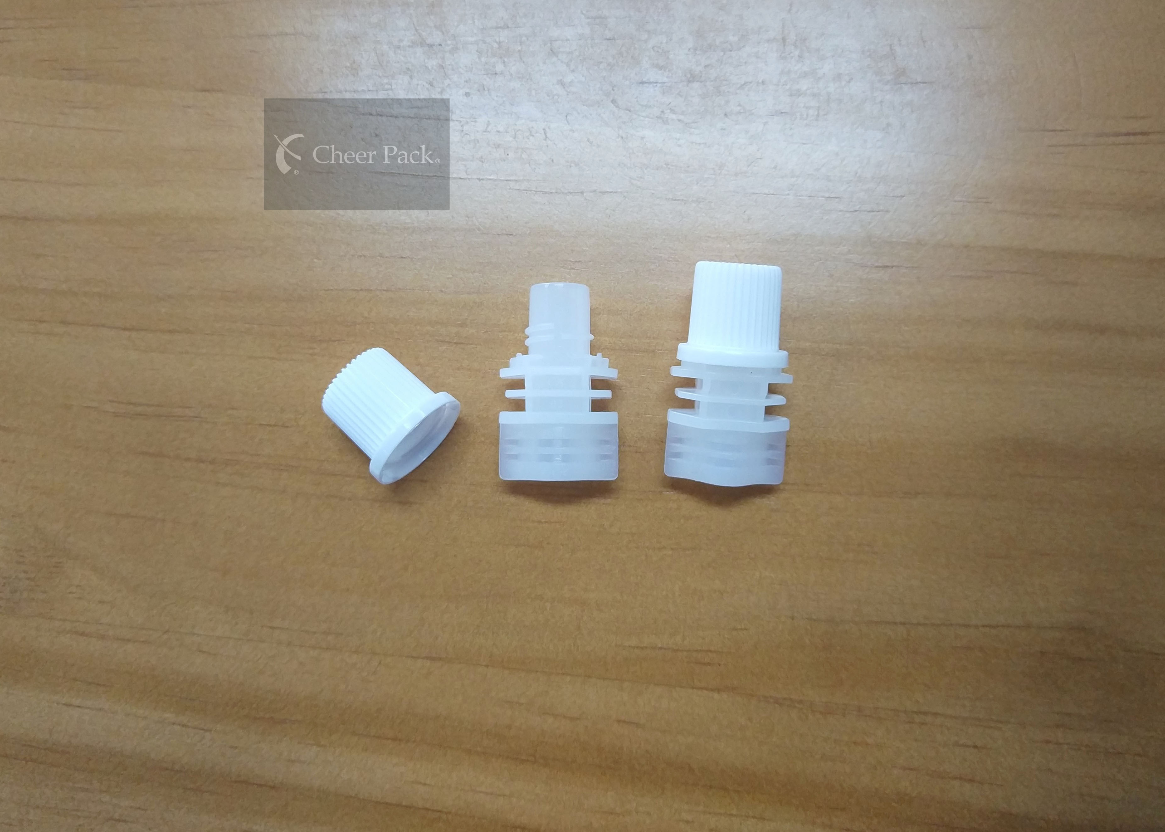 Fashionable Plastic Pour Spout Caps for Stand Up Jam Pouch OEM