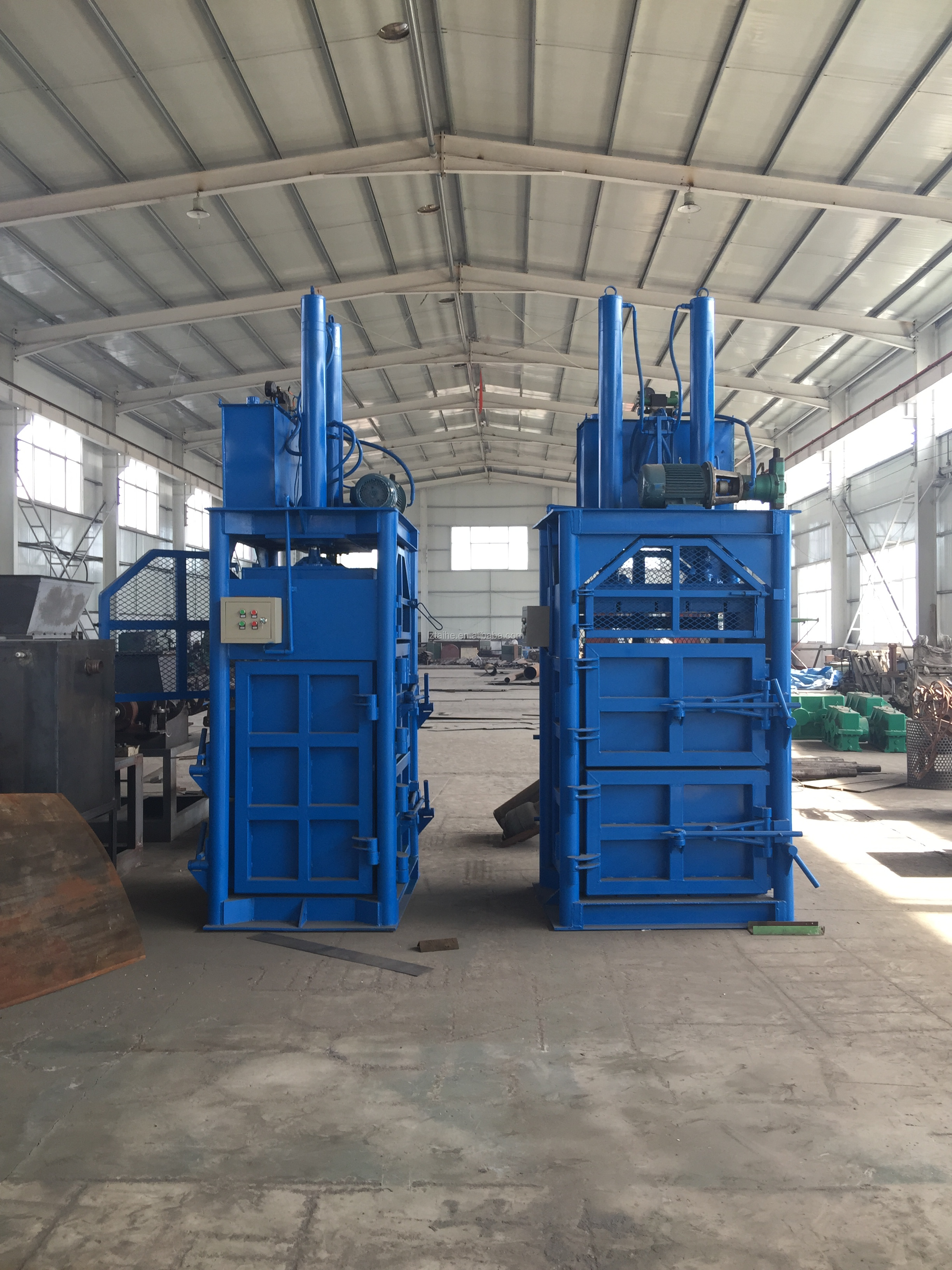 OEM PET Bottle Baling Press Machine Horizontal Vertical Hydraulic Baler