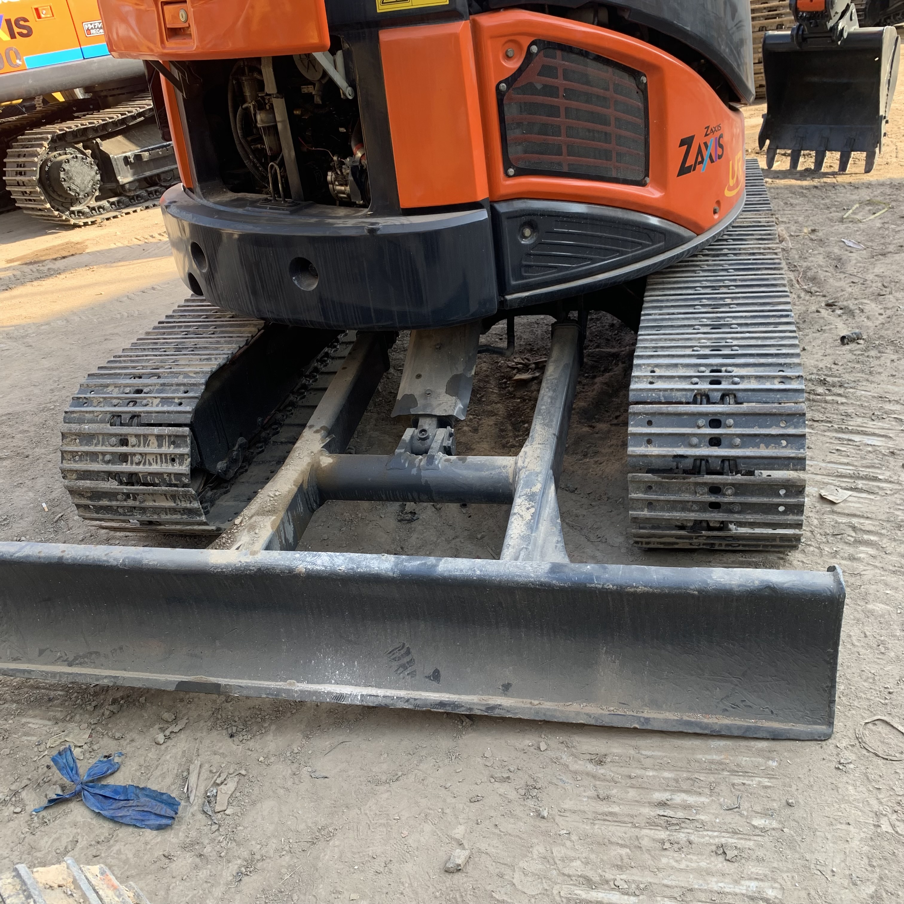 5 Ton Mini Excavator Used Hitachi ZAXIS UR 50 with ISUZU Engine and Low Working Hours
