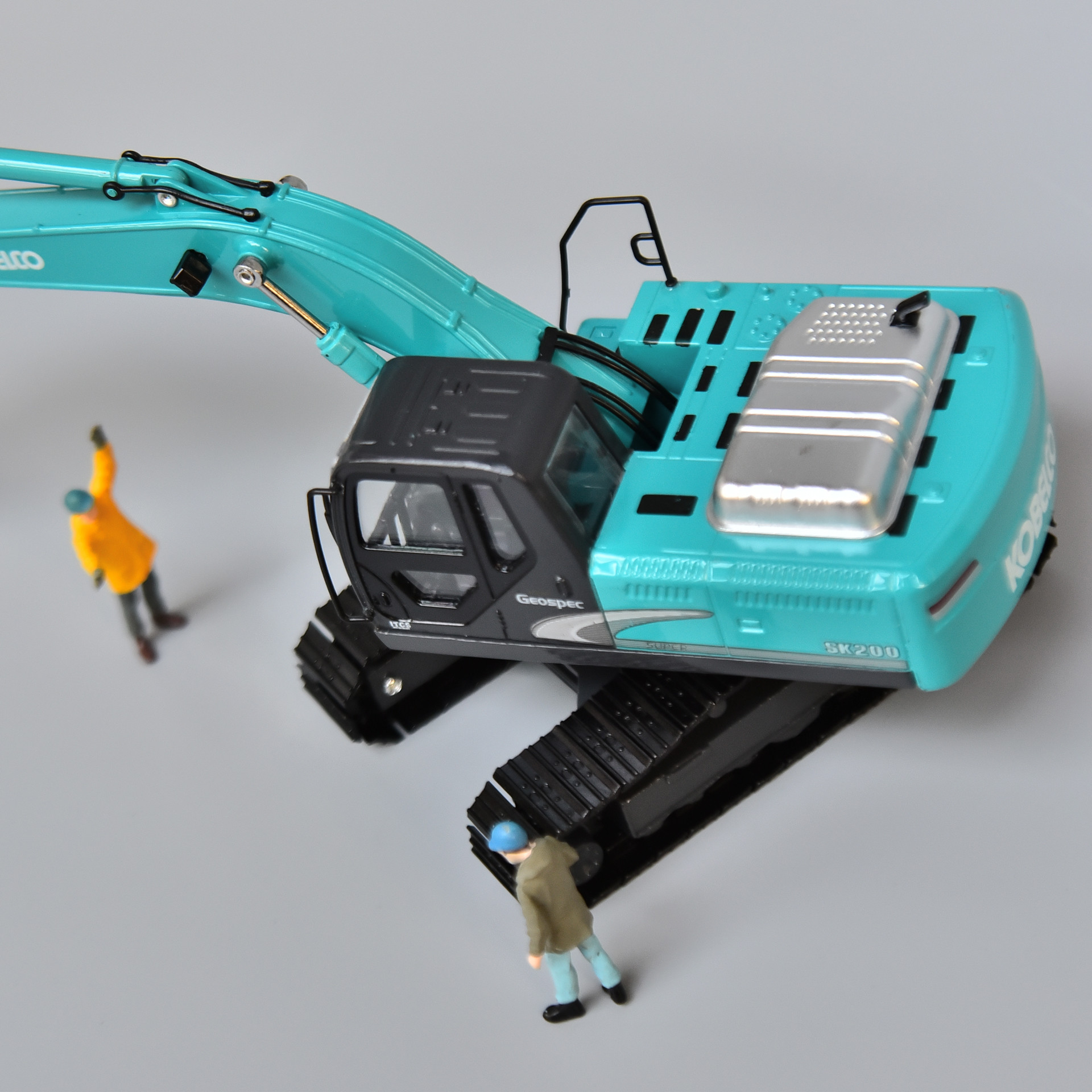 Shen Steel SK200 Excavator Model KOBELCO Original Simulation Metal Alloy Car Decoration Non-toys