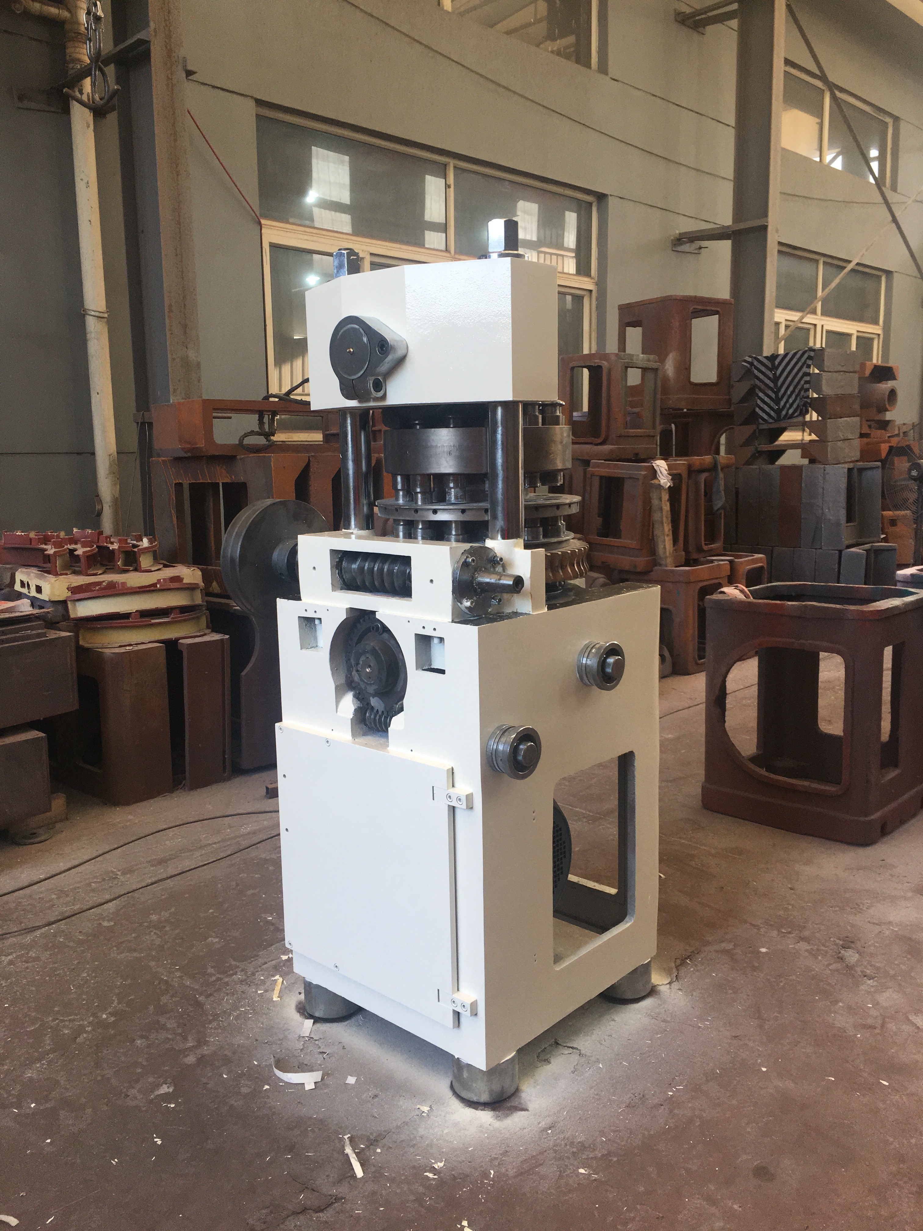 Automatic ZP13A ZP15A ZP17A 150KN Caplets Rotary Tablet Press Machine