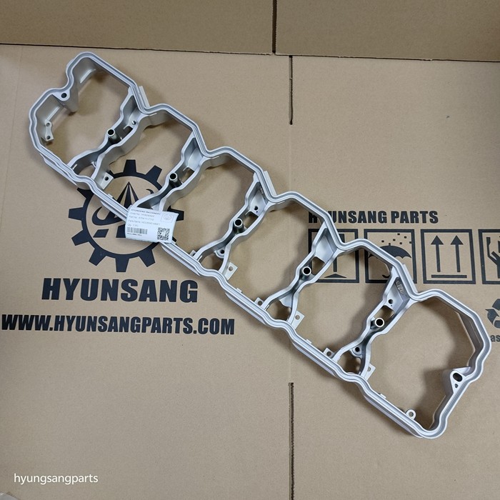 Excavator Engine Parts Housing Assy 6754-11-7110 6754117110 for PC240 PC290