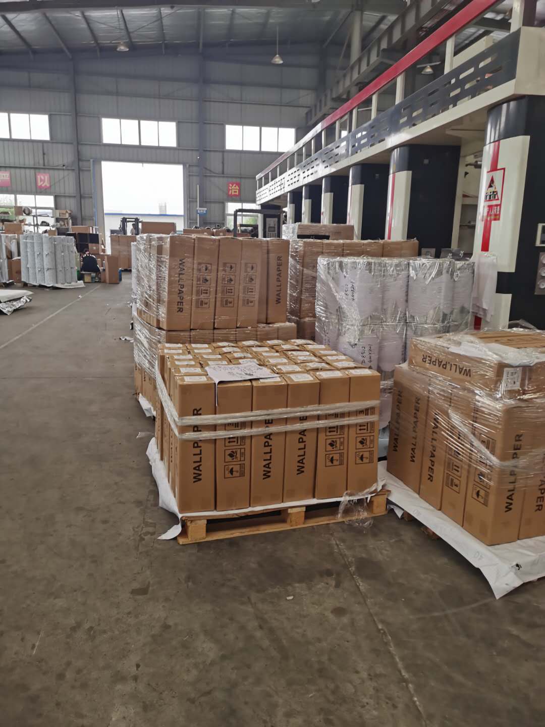 Removable Floor Sticker Waterproof PVC Flooring with Self Adhesive Installation