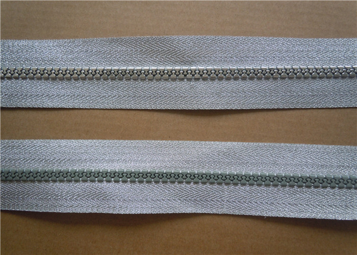 Garment White Large Plastic Sewing Invisible Zipper With Lining