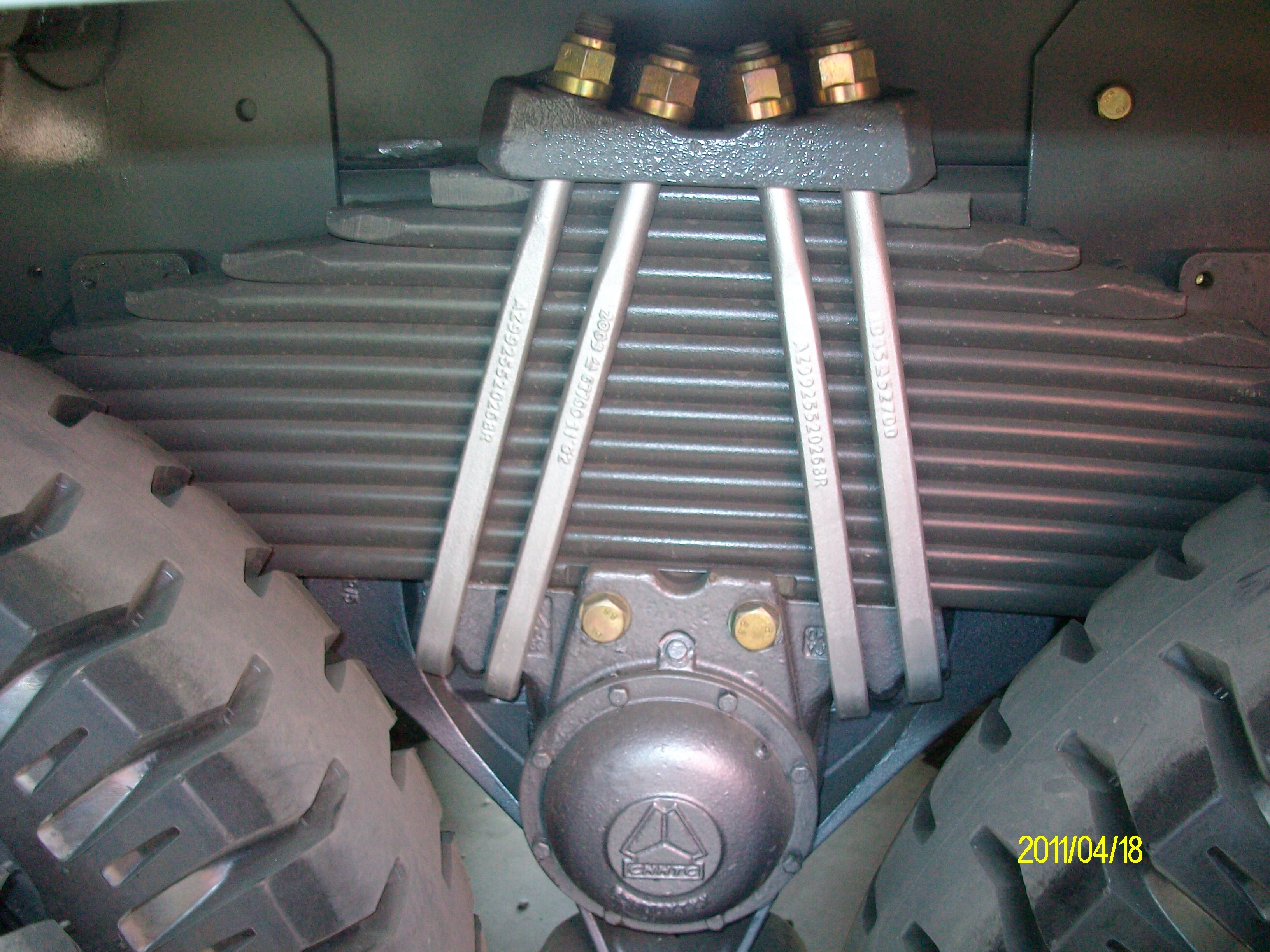 HOWO chinese strong mine dump truck 336hp 6x4 / 8x4 with Q345 Steel cargo body