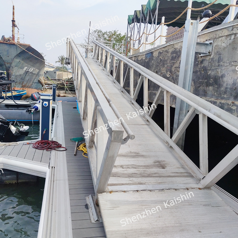 Anti-rust Aluminum Alloy Floating Docks Durable Engineering Pontoon Dock