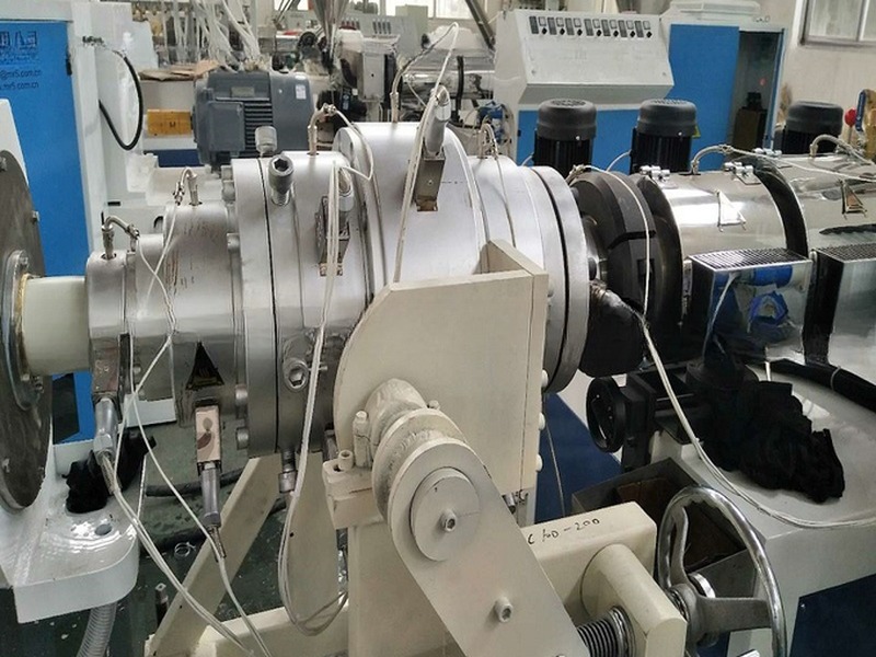 Many Years Experience Factory HDPE Pipe Extruder Machine