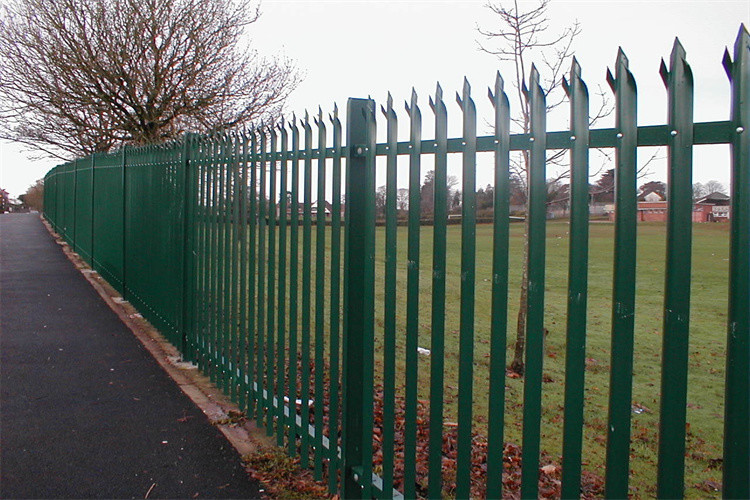 Factory Supply Hot Dip Galvanised Palisade Fence Easily Assembled For Steel Tower