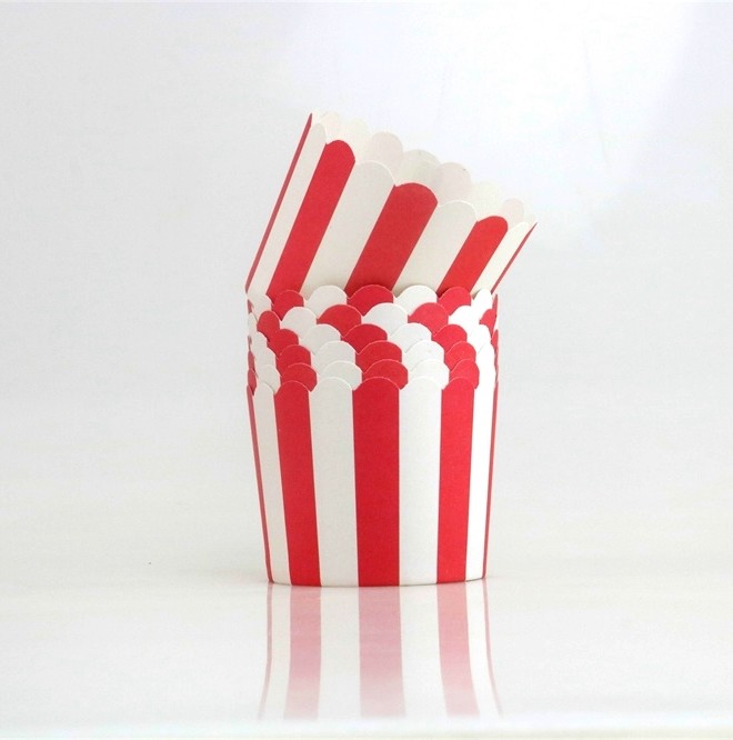FDA 3OZ Christmas Festival Paper Baking Muffin Cups For Home