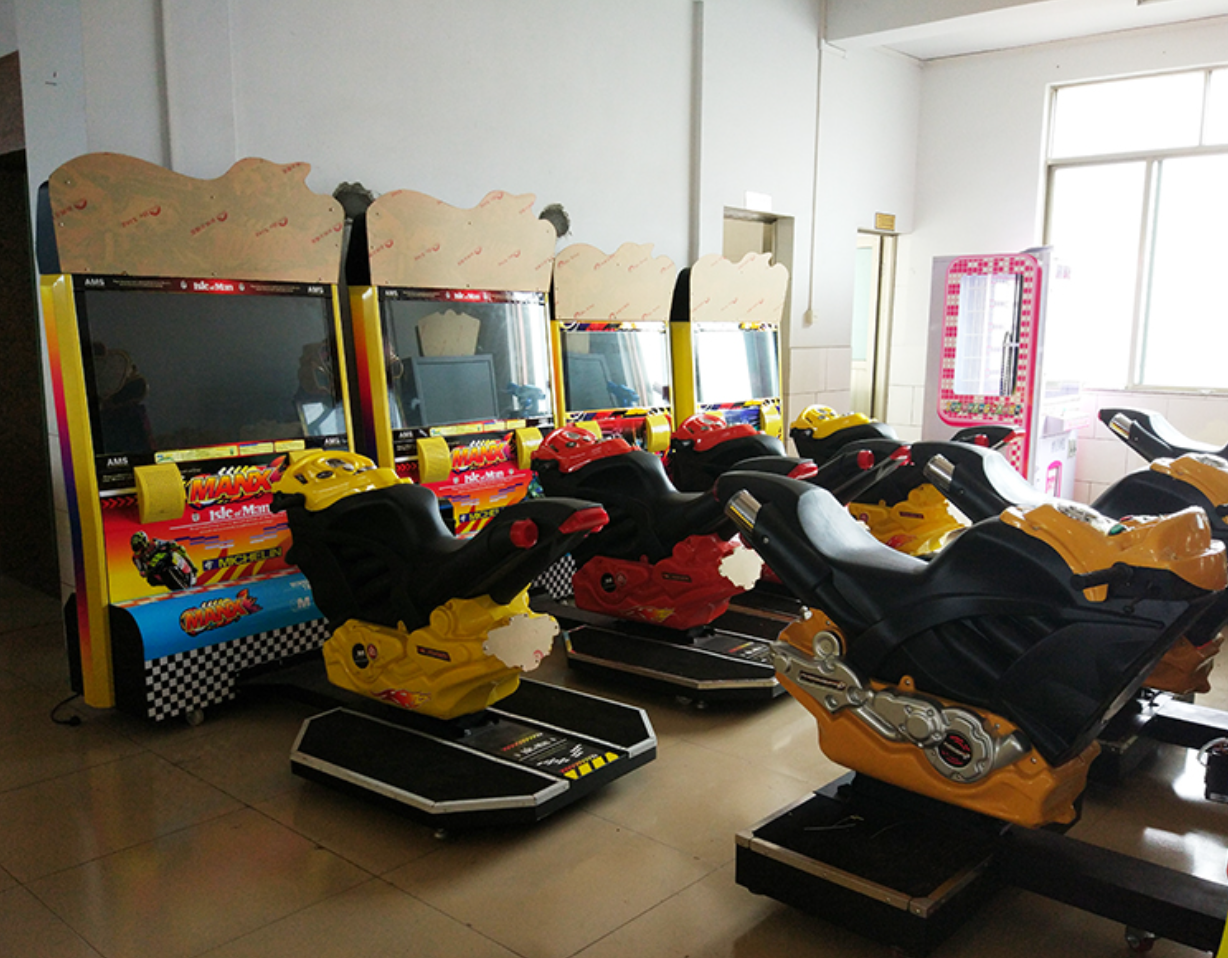 Enjoyable 42LCD MANX TT Superbike Arcade Machine For Games Mall