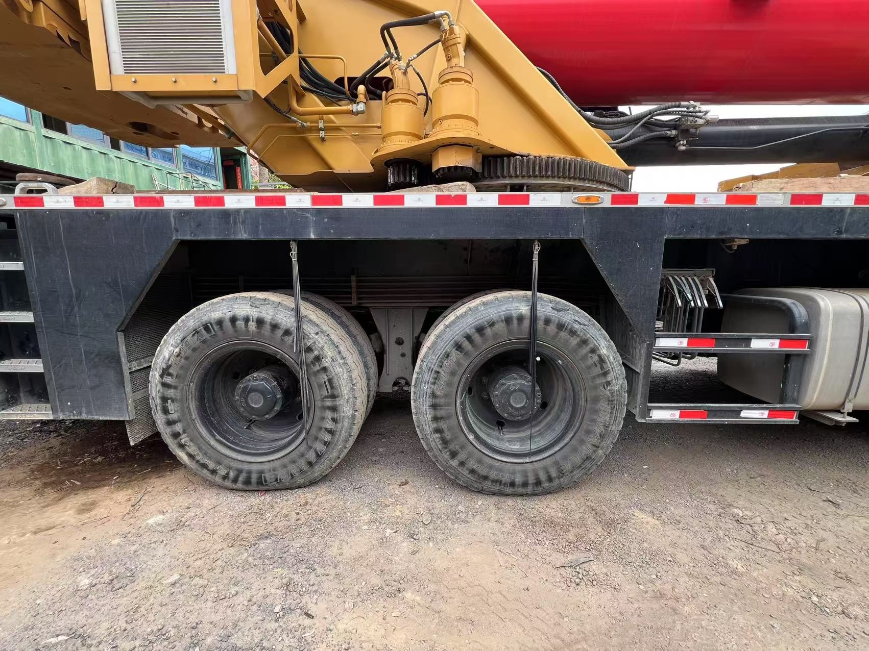 Hydraulic Straight Arm Mobile Truck Crane 90 Tons Max Working Height 66 Meters Direct Source 2021 Year Production