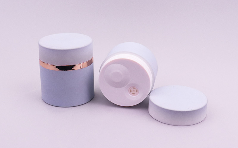 Airless Cosmetic Jars With Rubber Coating 30g 50g Screw Cap Face Cream Container