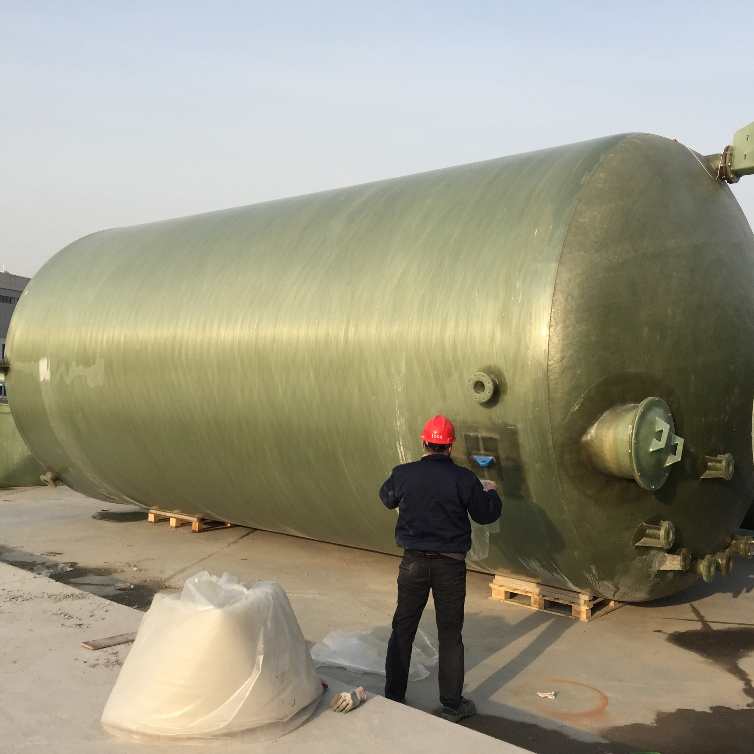 Horizontal 4250mm Chemicals Industrial Mixer Tank 8m3 Frp Storage Container