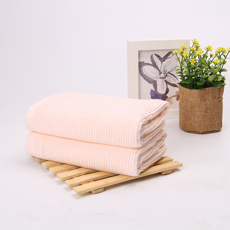 Woven Bamboo Fiber Super Clean Face Towel Bath Towel with Animal Print Pattern 2024