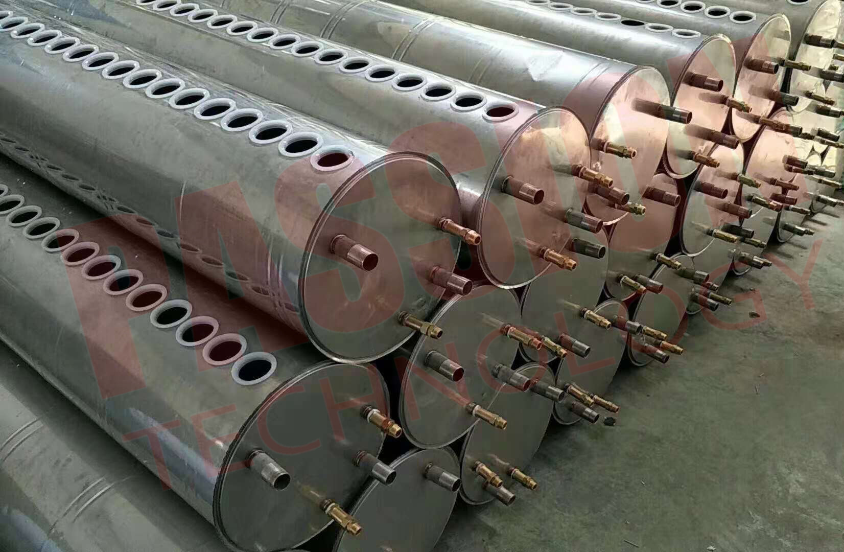 Pre Heated Copper Heat Exchanger Solar Water Heater For Water Heating