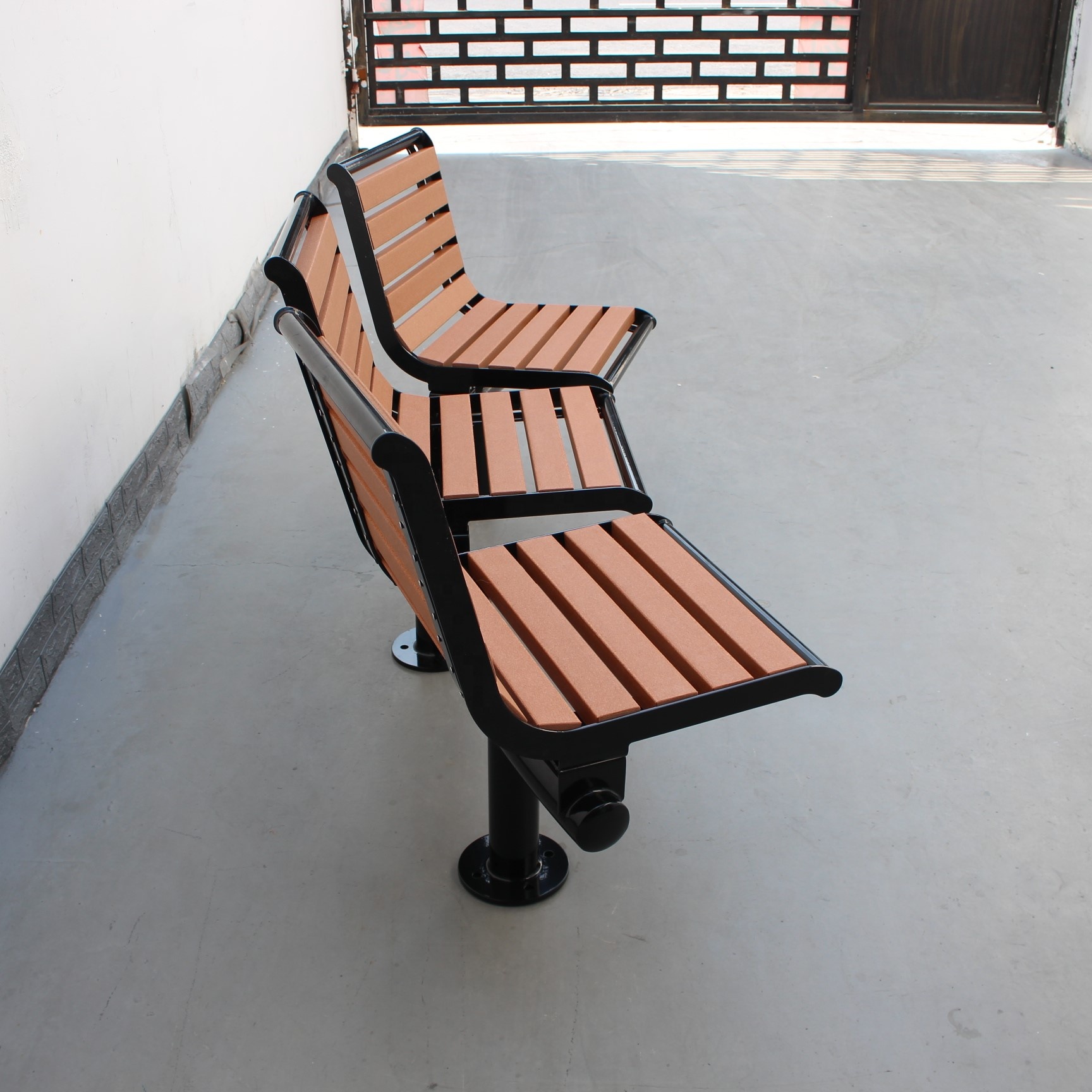 Recycled Plastic 3 Seater Garden Bench , Outdoor Curved Park Bench