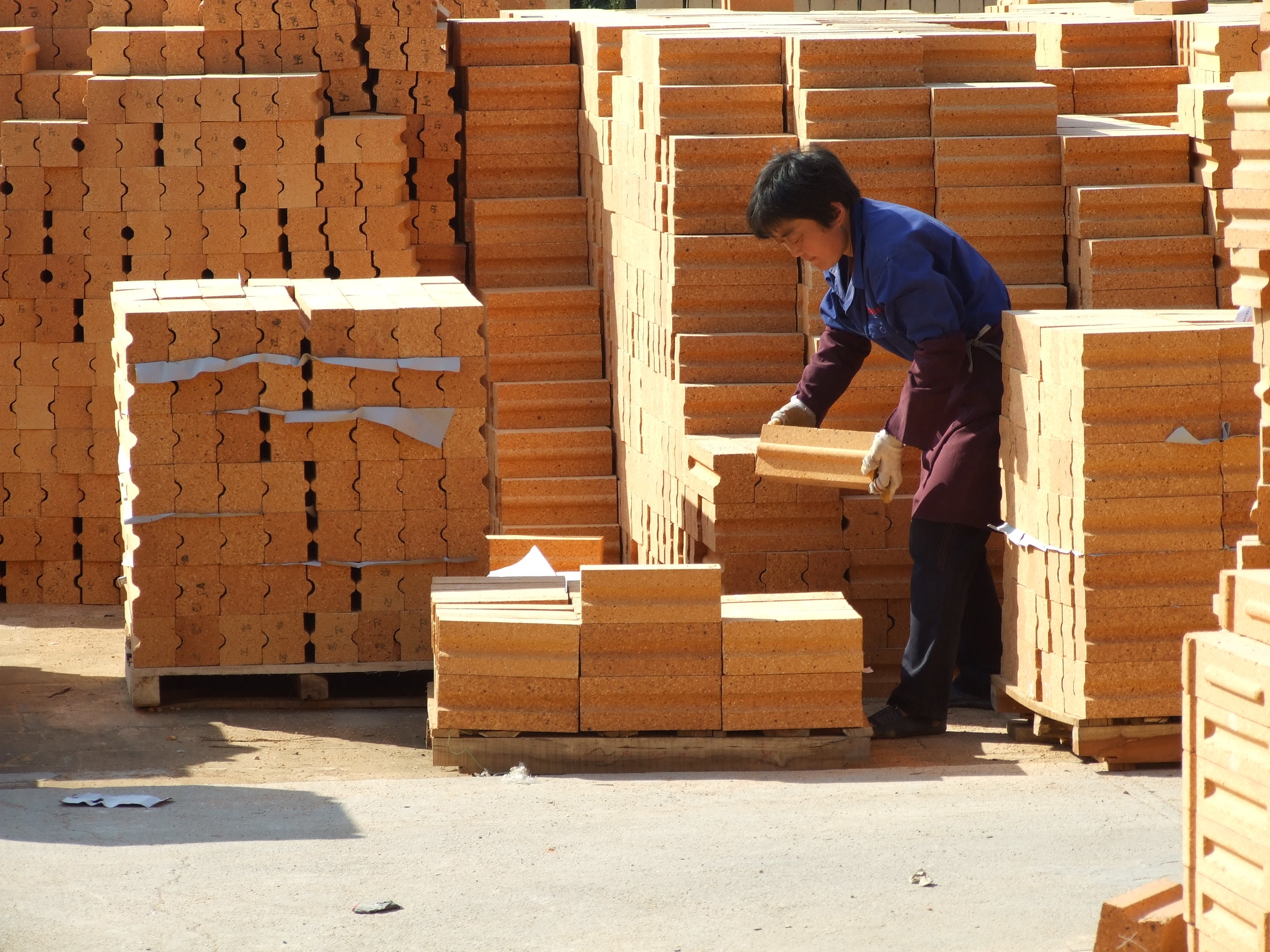 High Alumina Fire Refractory Brick 55-90% Al2O3 Aluminum Silicate Refractory Brick