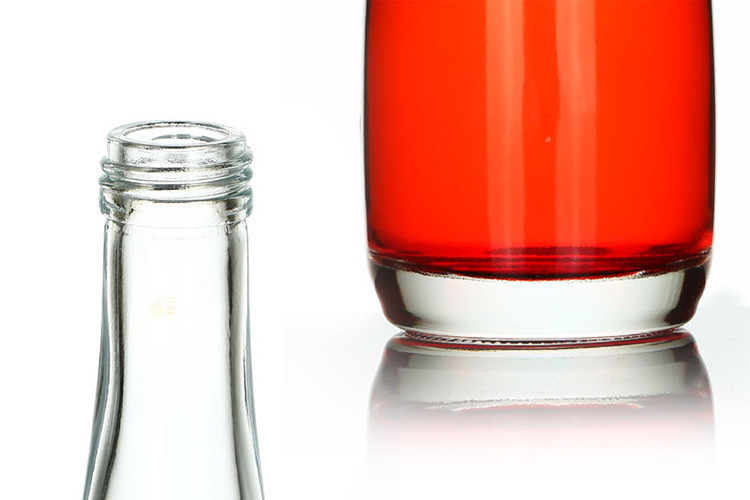 300ml Empty Glass Wine Bottles , Glass Beverage Bottles Unique Design