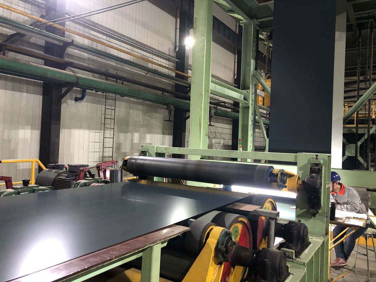 Z150-275G/M2 PPGI Steel Coil HDP DX51D For Metal Foofing Panels