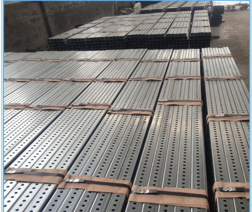 Q235 Material Metal Fence Accessories Steel Perforated Square Tube ISO9001 CE