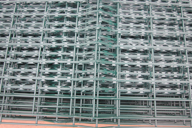China Factory Supply Welded Razor Mesh Gives A Premium Protective Fence