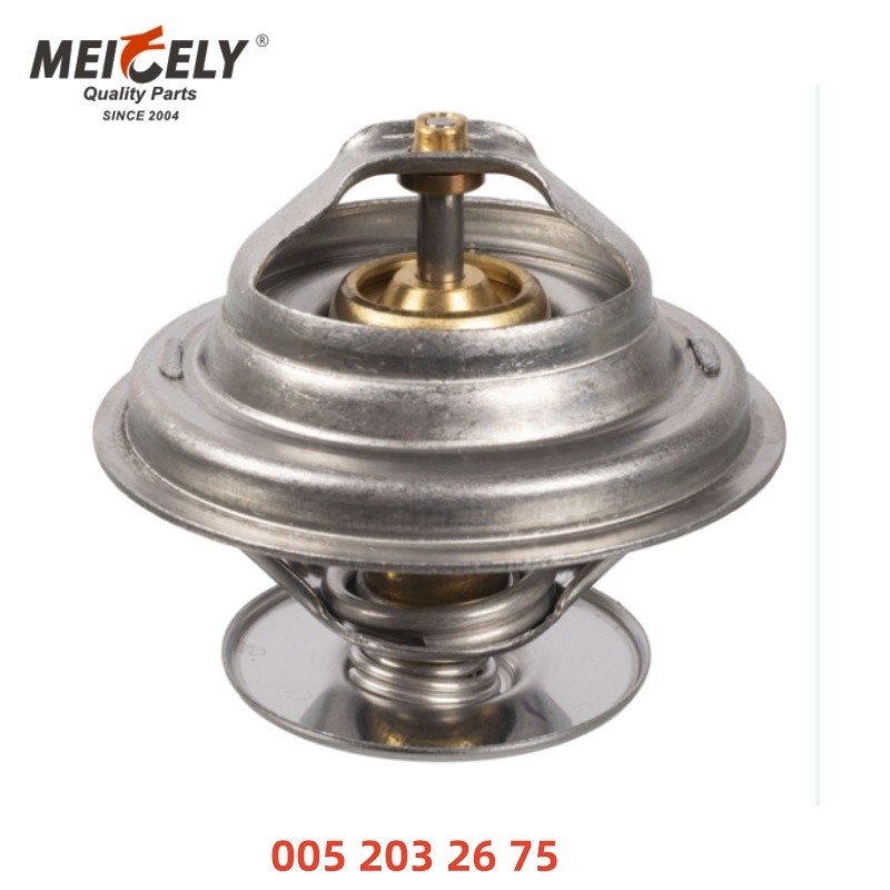 Engine Coolant Thermostat OEM 0052032675 1032000819 For Merceds-Benz