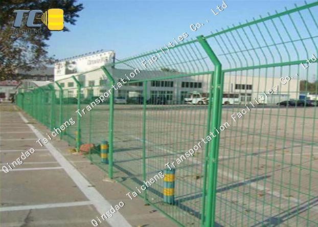 Barbed Wire Cattle Fence High Tensile Welded Twisted Security Barbed Wire Fencing