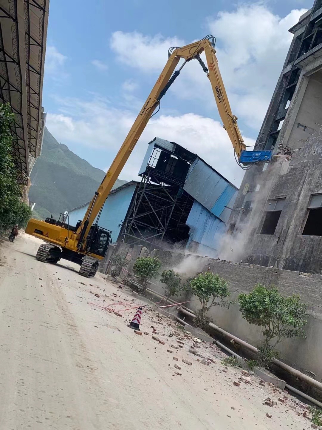Long Arm Mini Excavator Multipurpose High Reach Boom Demolition For PC300 PC360 PC400 PC400