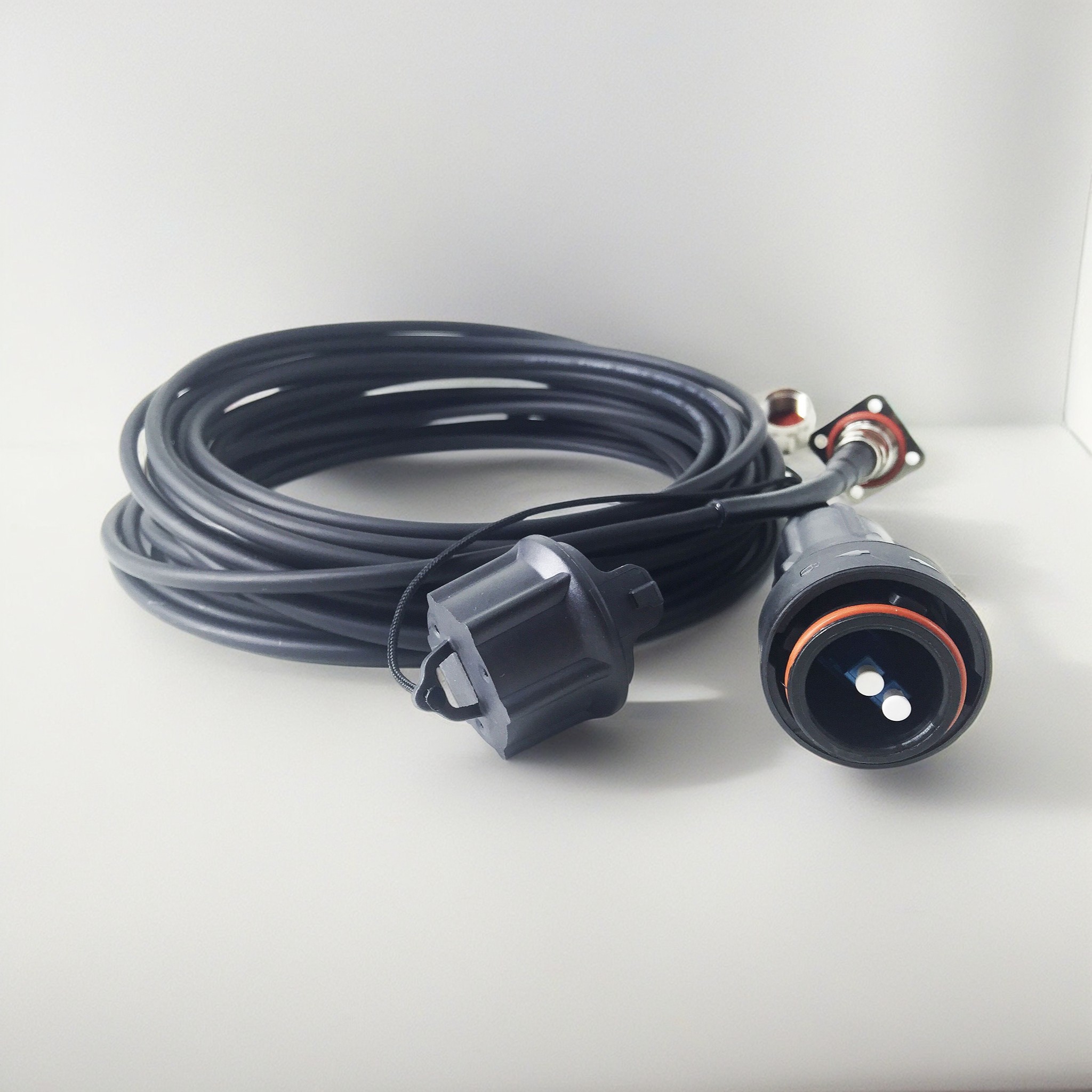 RPM2534692 FullAXS To ODC For Ericsson Waterproof Fiber Optical Cable Assemblies For Ericsson