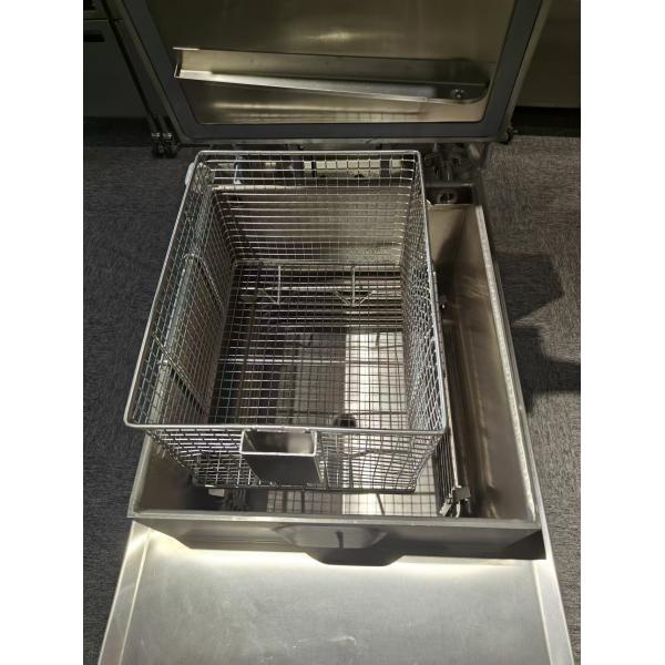 PFE-1000 Smart Touch Panel Electric Vertical Chicken Broaster Pressure Fryer With Filtration