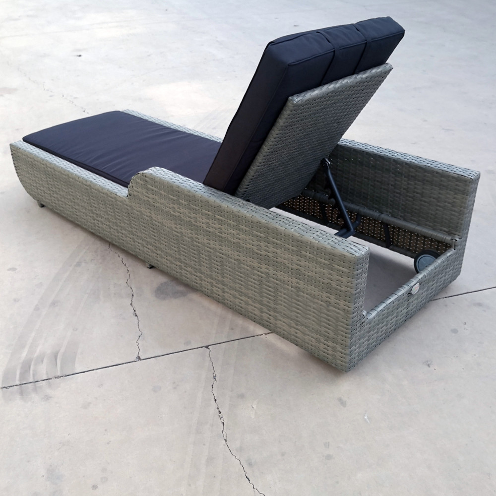 Chaise Lounge Outdoor Rattan Wicker Sun Bed Hotel Wooden Backrest Adjustable