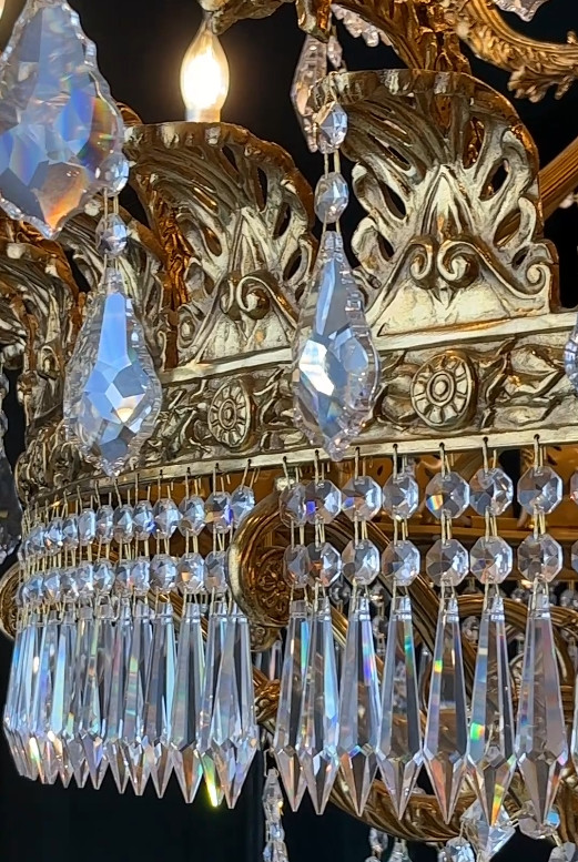 European Courts High End Luxury Crystal Candle Chandelier Dazzling Lighting